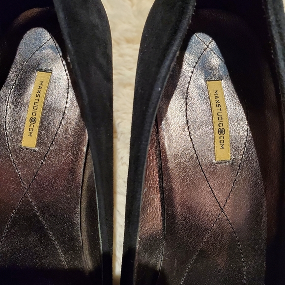 BCBG MaxStudio shoes - Picture 4 of 5